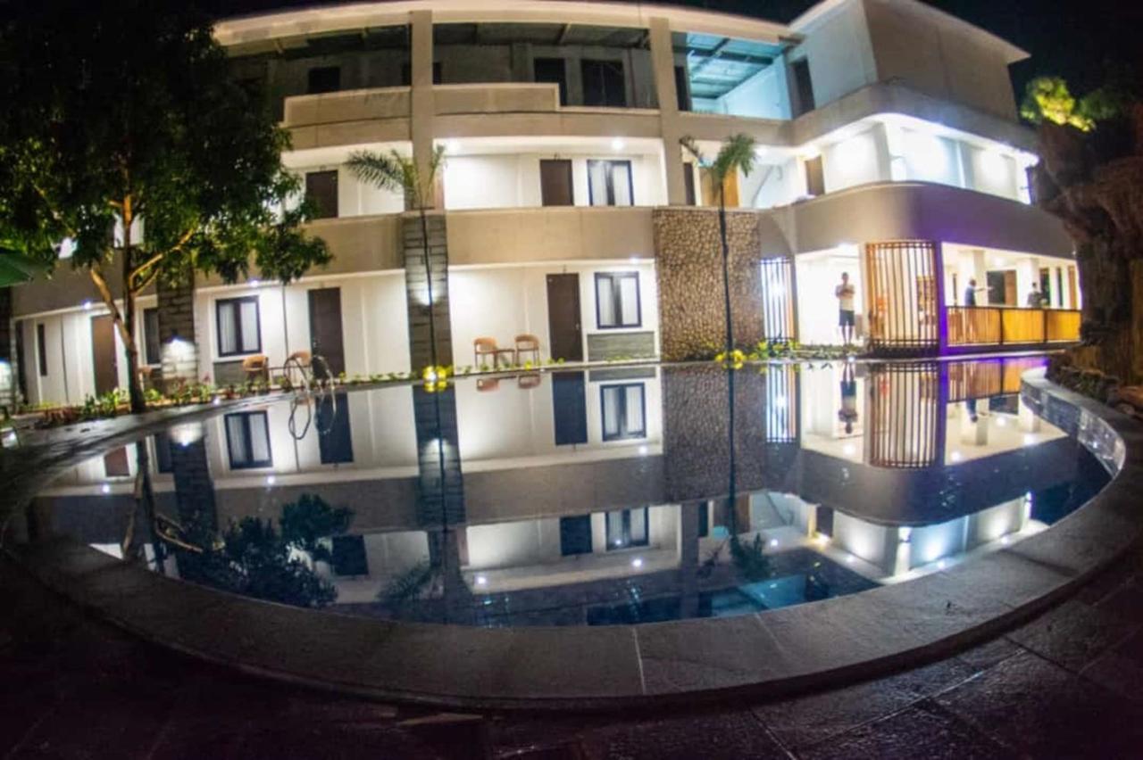 Long Beach Hotel Pangandaran Exterior photo