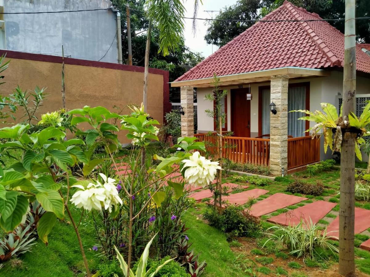 Long Beach Hotel Pangandaran Exterior photo